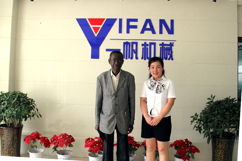 һ���C(j��)е̹ɣ�၆�͑���Ӱ